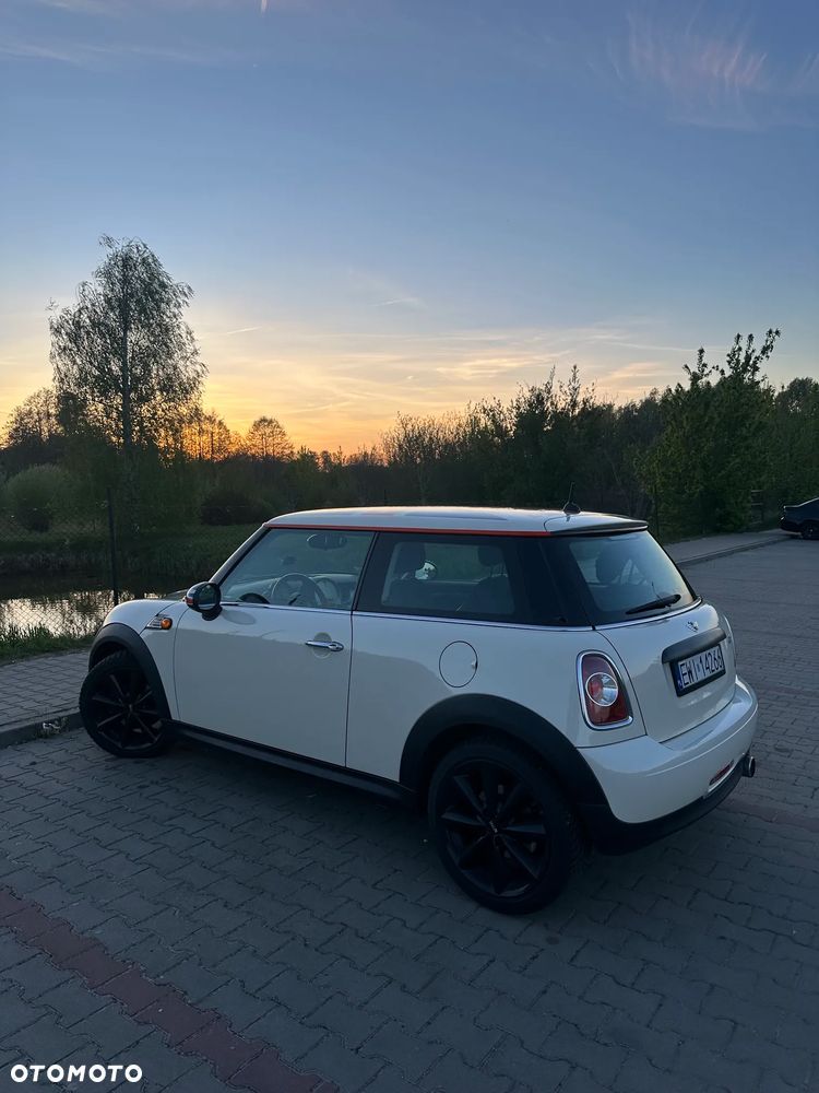 MINI ONE - 11