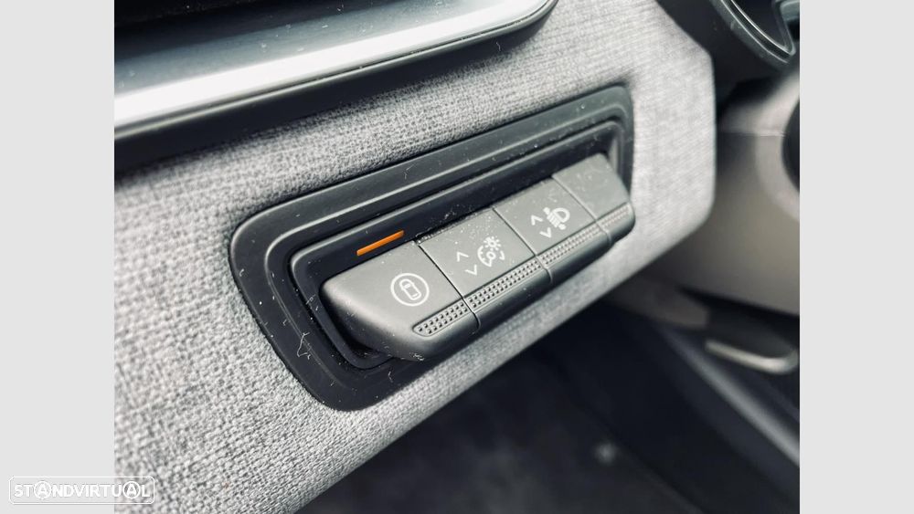 Mitsubishi Colt 1.0 MPI-T Invite - 13