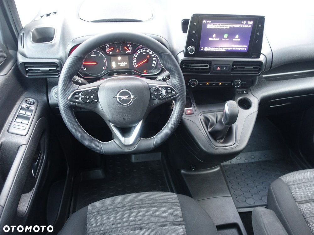 Opel Combo 1.5 D Start/Stop Selection - 10