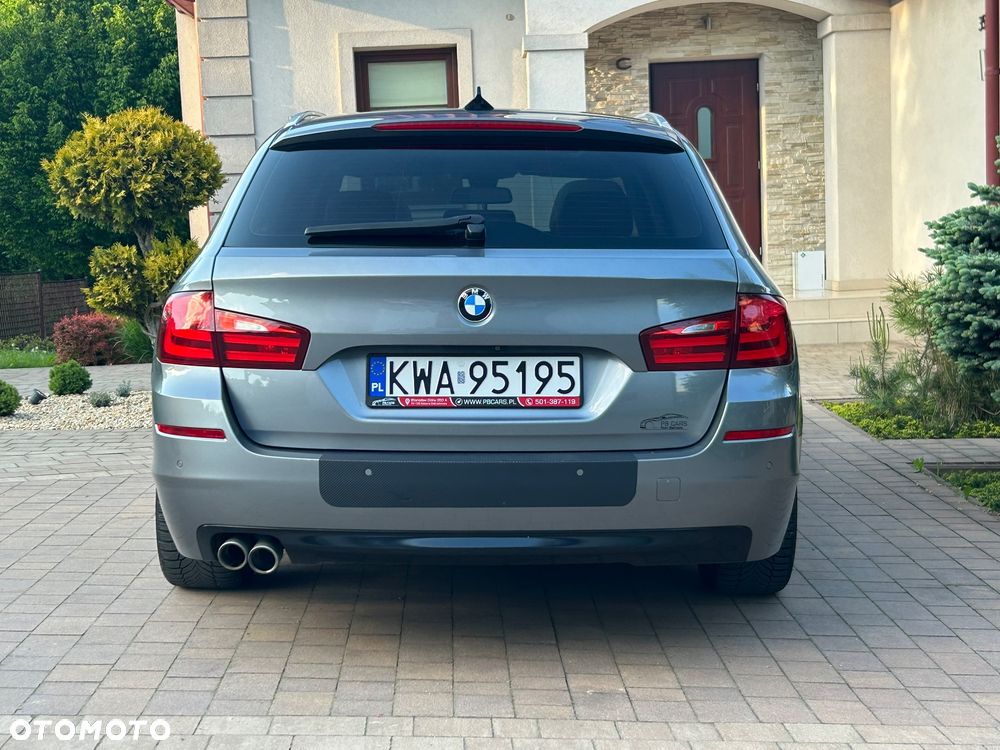 BMW Seria 5 520d Luxury Line - 11