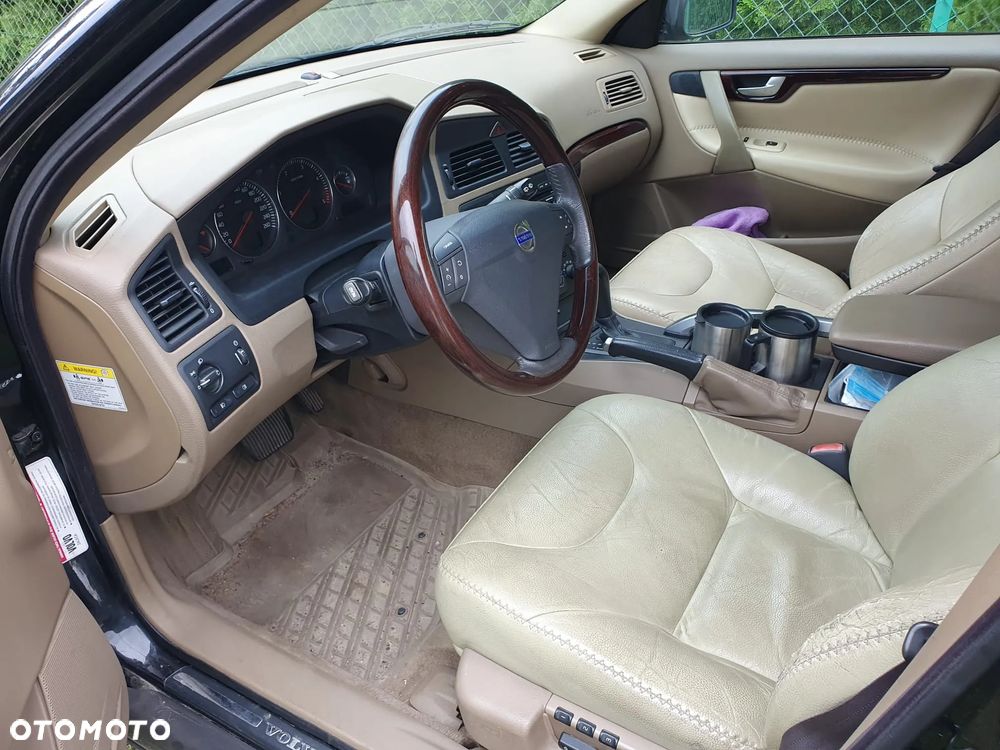 Volvo XC 70 - 4