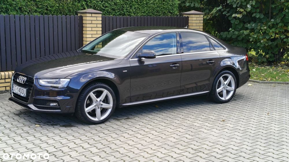 Audi A4 Limousine - 1