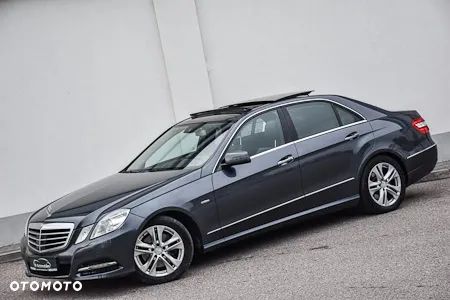 Mercedes-Benz Klasa E 350 CDI DPF 4Matic BlueEFFICIENCY 7G-TRONIC Avantgarde - 4