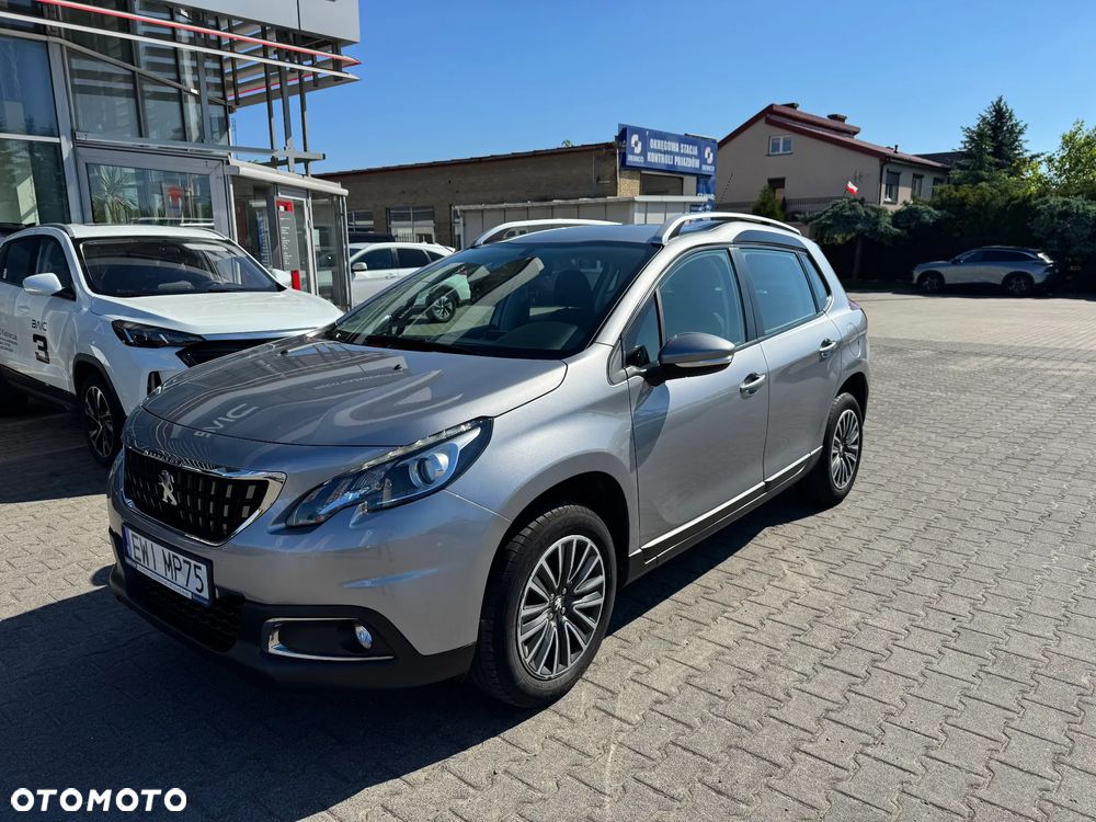 Peugeot 2008 1.2 Pure Tech Active - 2