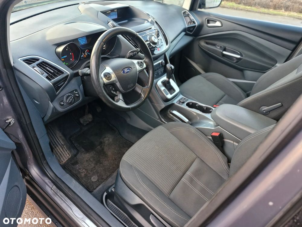 Ford C-MAX 2.0 TDCi Start-Stop-System Titanium - 17