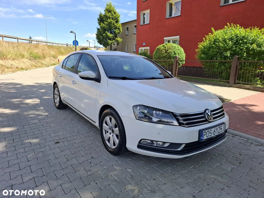 Volkswagen Passat 1.6 TDI Trendline - 3