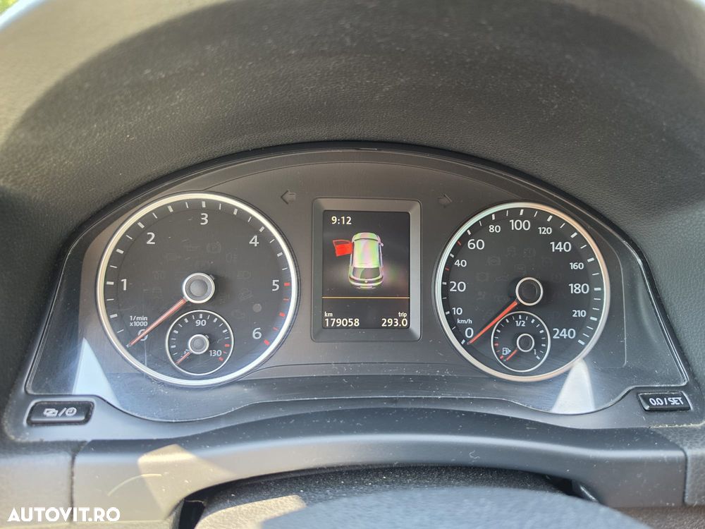 Volkswagen Tiguan - 8
