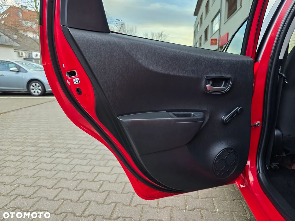 Toyota Yaris - 19