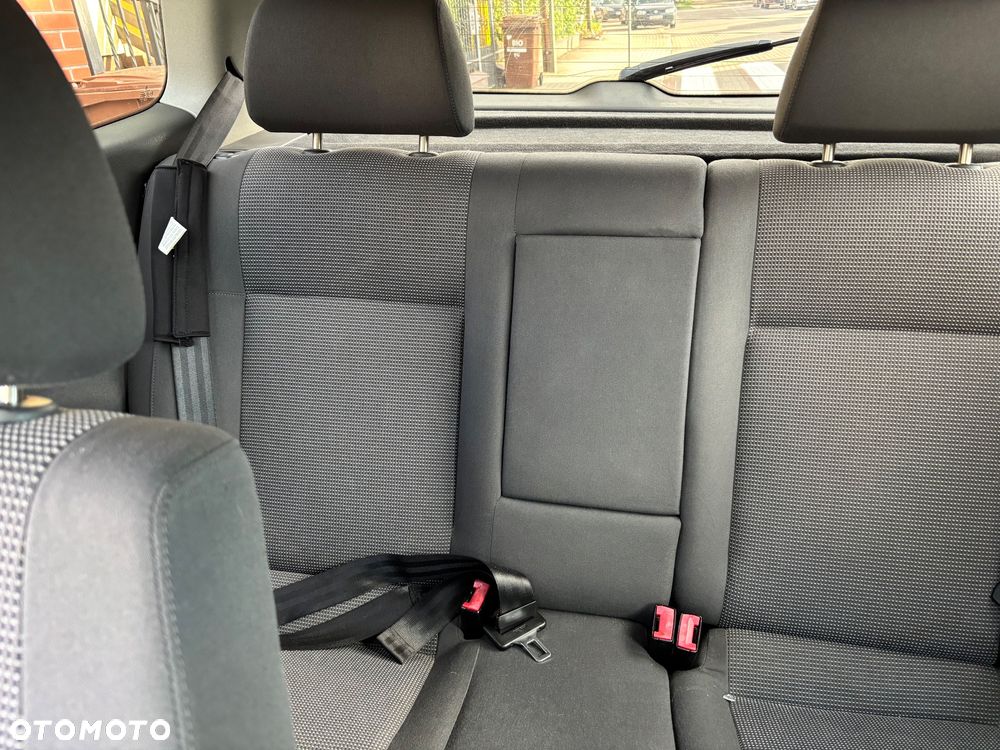 Volkswagen Polo - 9