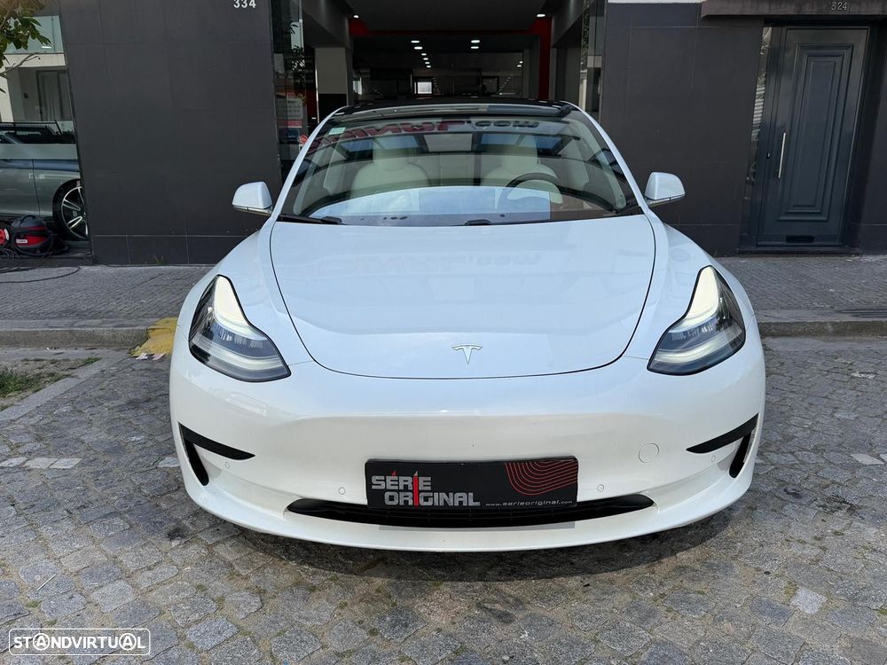 Tesla Model 3 Standard Range Plus RWD - 3