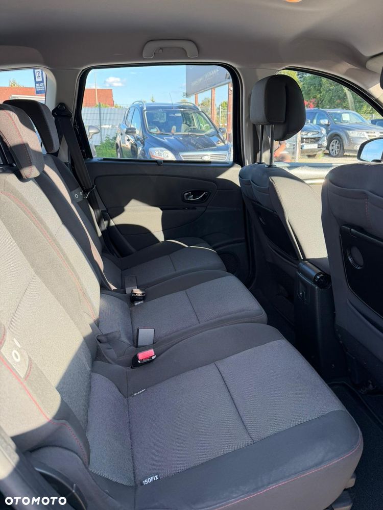 Renault Grand Scenic - 8
