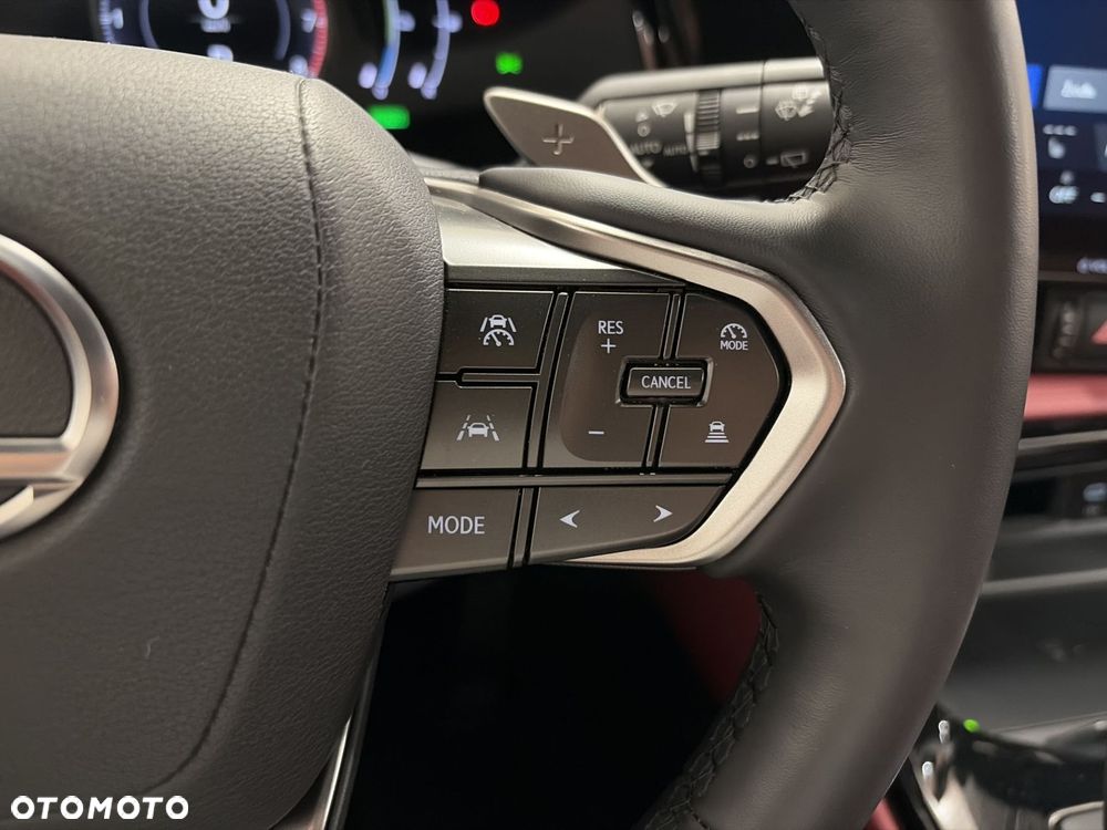 Lexus NX - 14