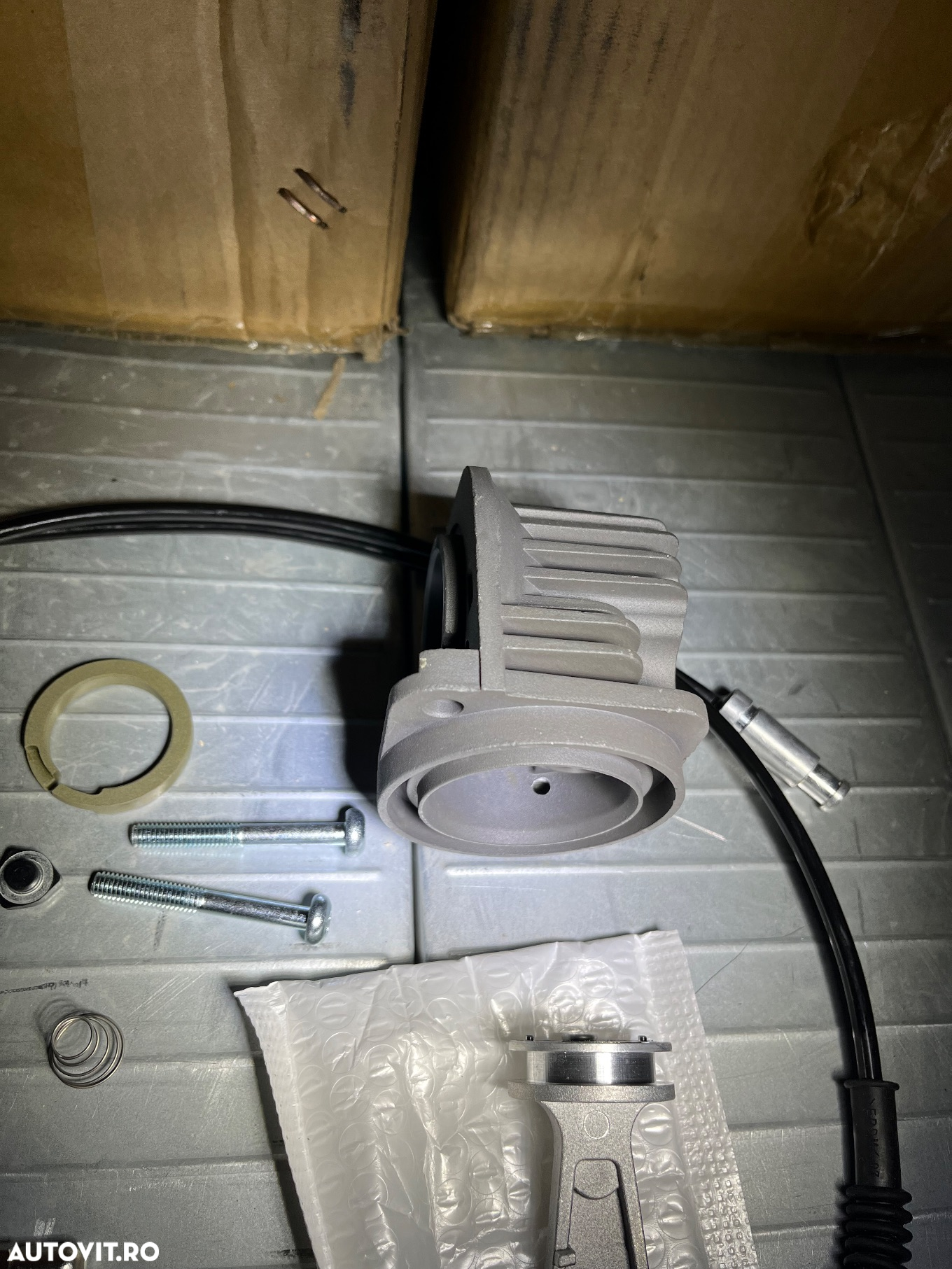 Kit reparatie compresor perne aer orice model wabco continental  vw audi porsche land rover bmw range rover jaguar cilindru piston segment garnituri cayenne touareg q7 a6 a7 a8 - 10