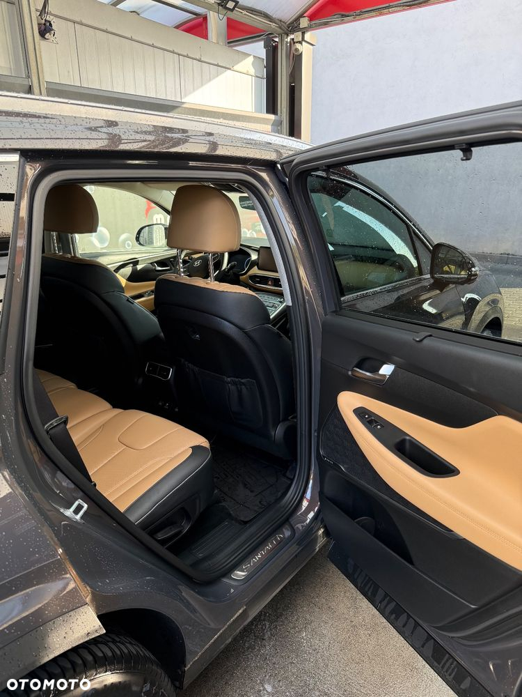 Hyundai Santa Fe 1.6 T-GDI HEV Platinum 4WD - 24