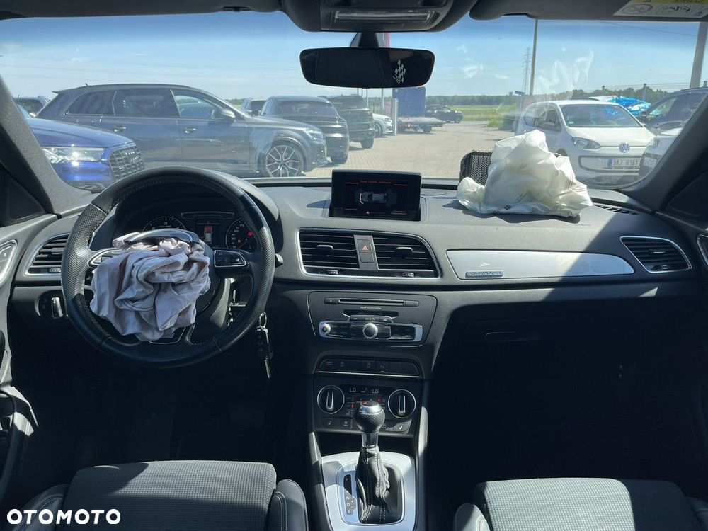 Audi Q3 - 10