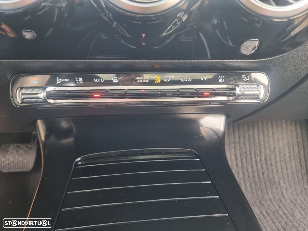 Mercedes-Benz A 180 - 32