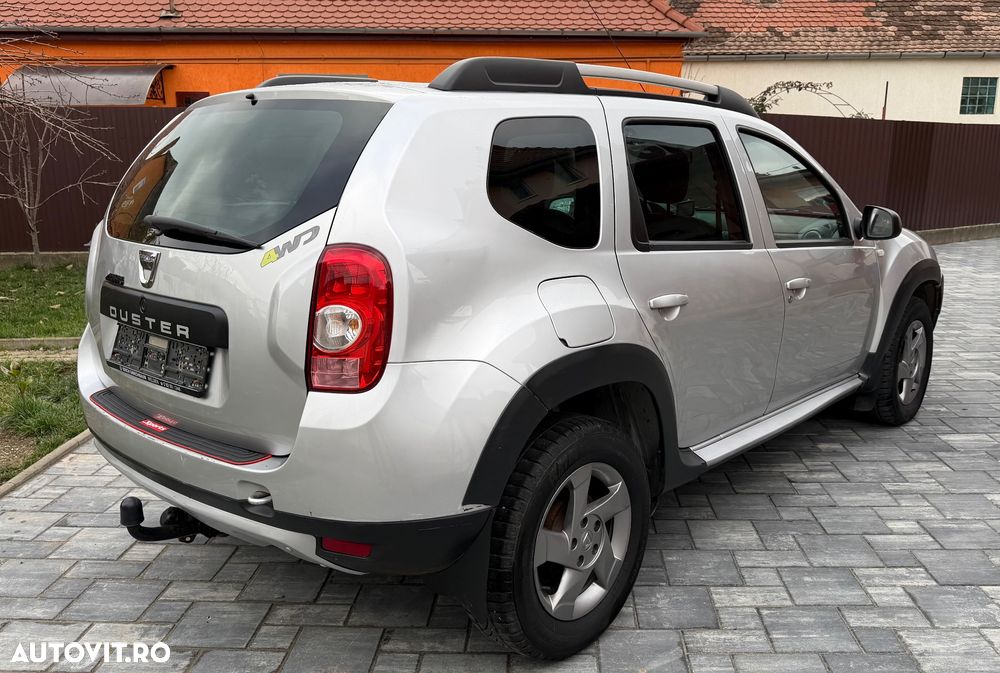 Dacia Duster dCi 110 FAP 4x4 Laureate - 8