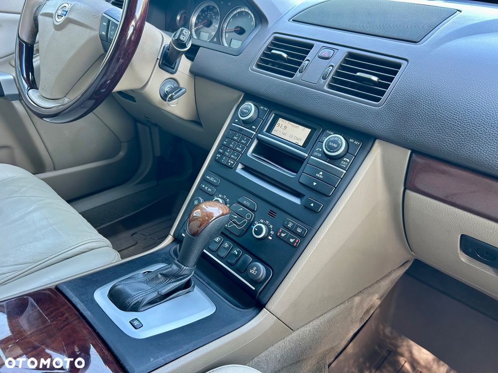 Volvo XC 90 3.2 AWD Executive - 33