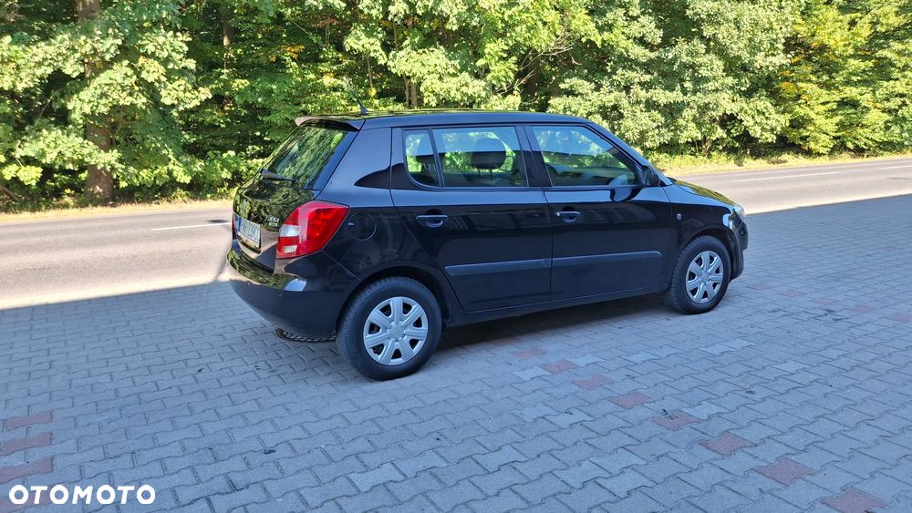 Skoda Fabia 1.2 HTP Ambiente - 6