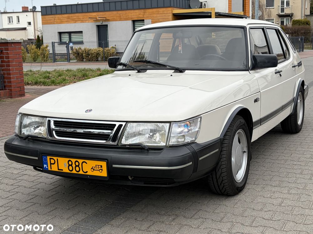 Saab 900 - 26