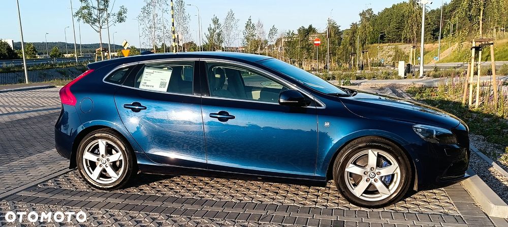 Volvo V40 D4 Ocean Race - 15