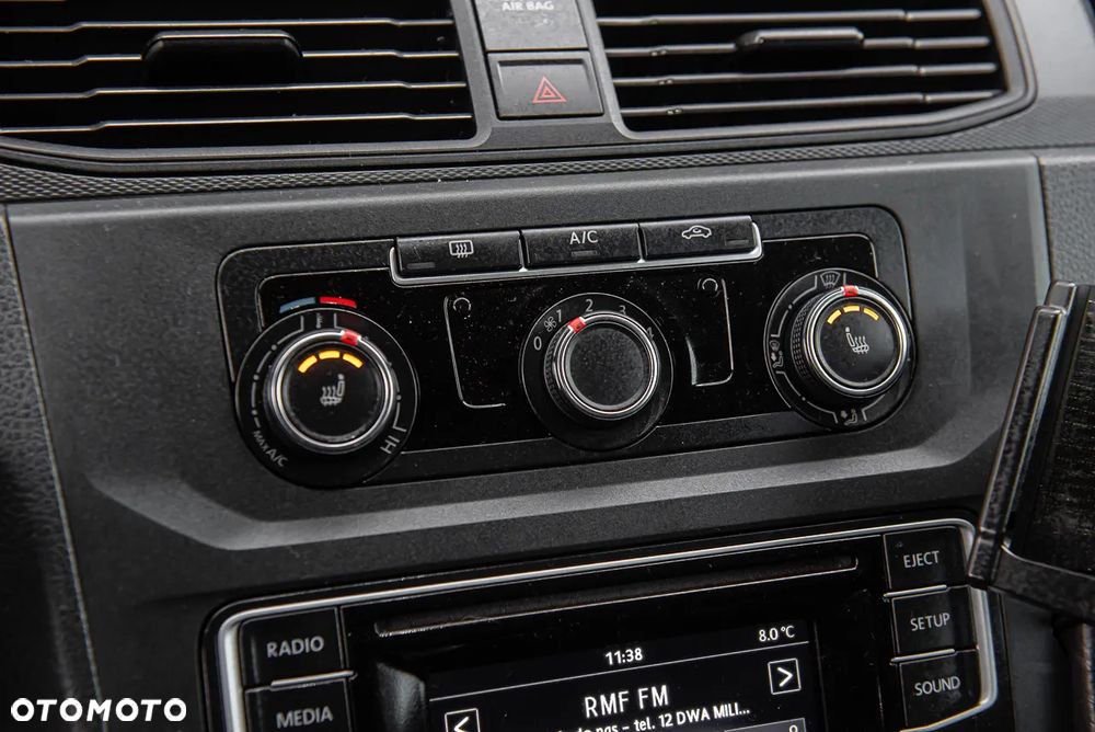 Volkswagen Caddy Maxi - 17