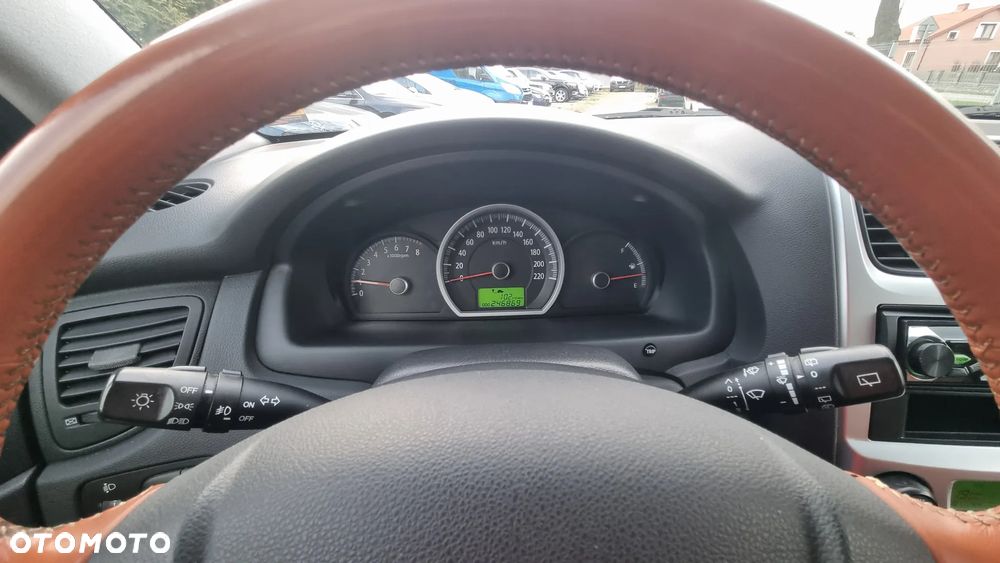 Kia Sportage 2.0 2WD Attract - 12
