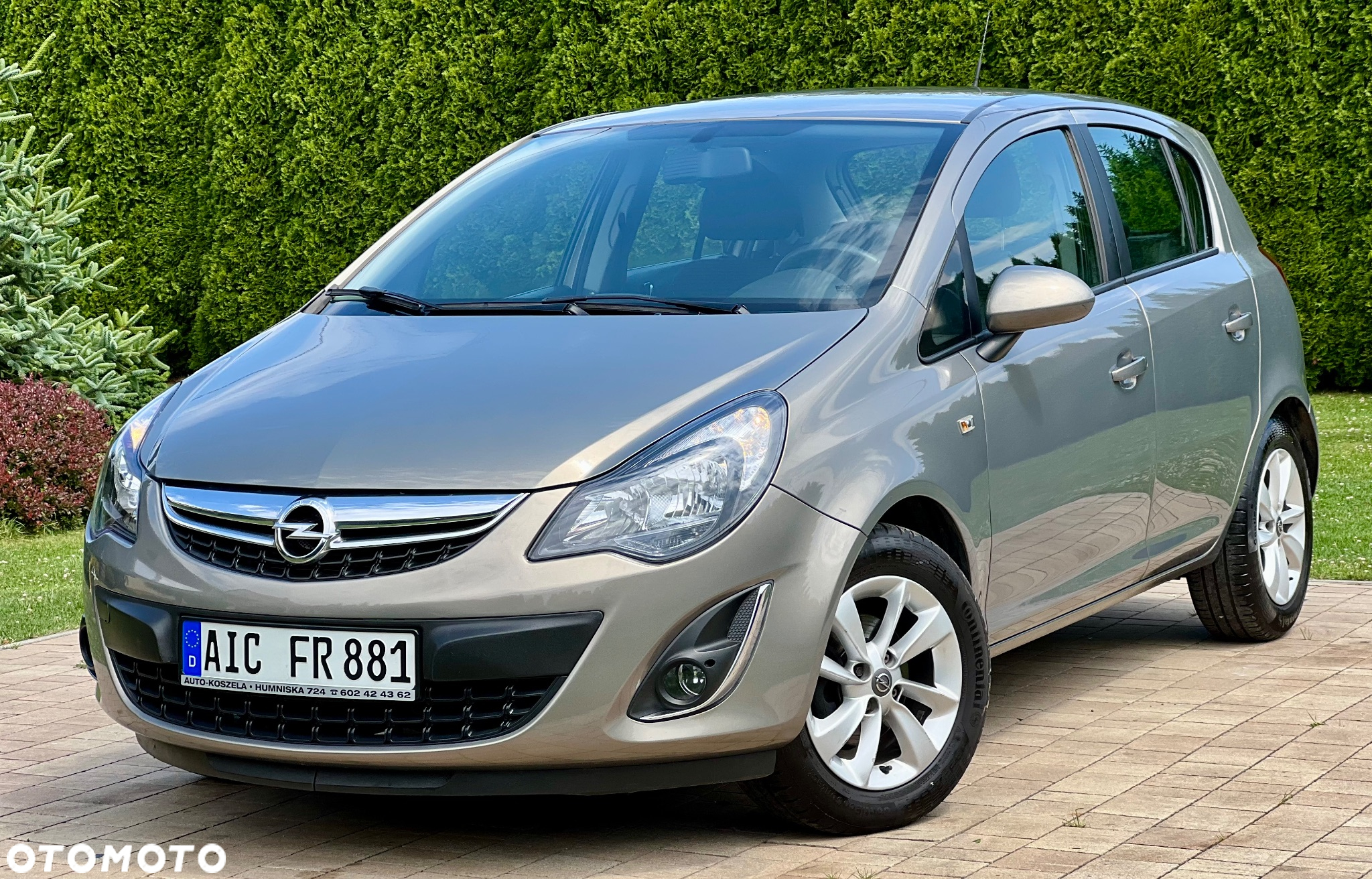 Opel Corsa 1.2 16V Enjoy - 2