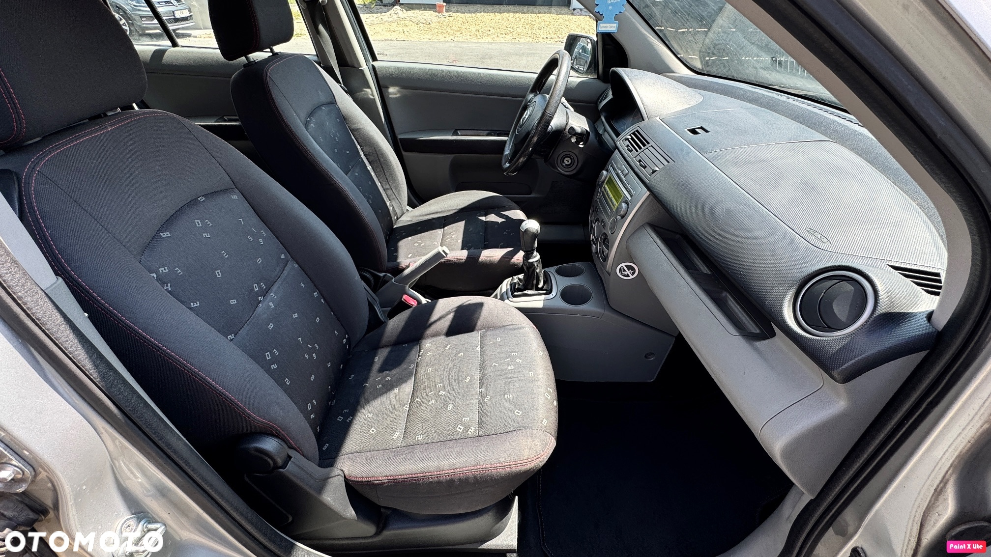 Mazda 2 1.4 Active - 4