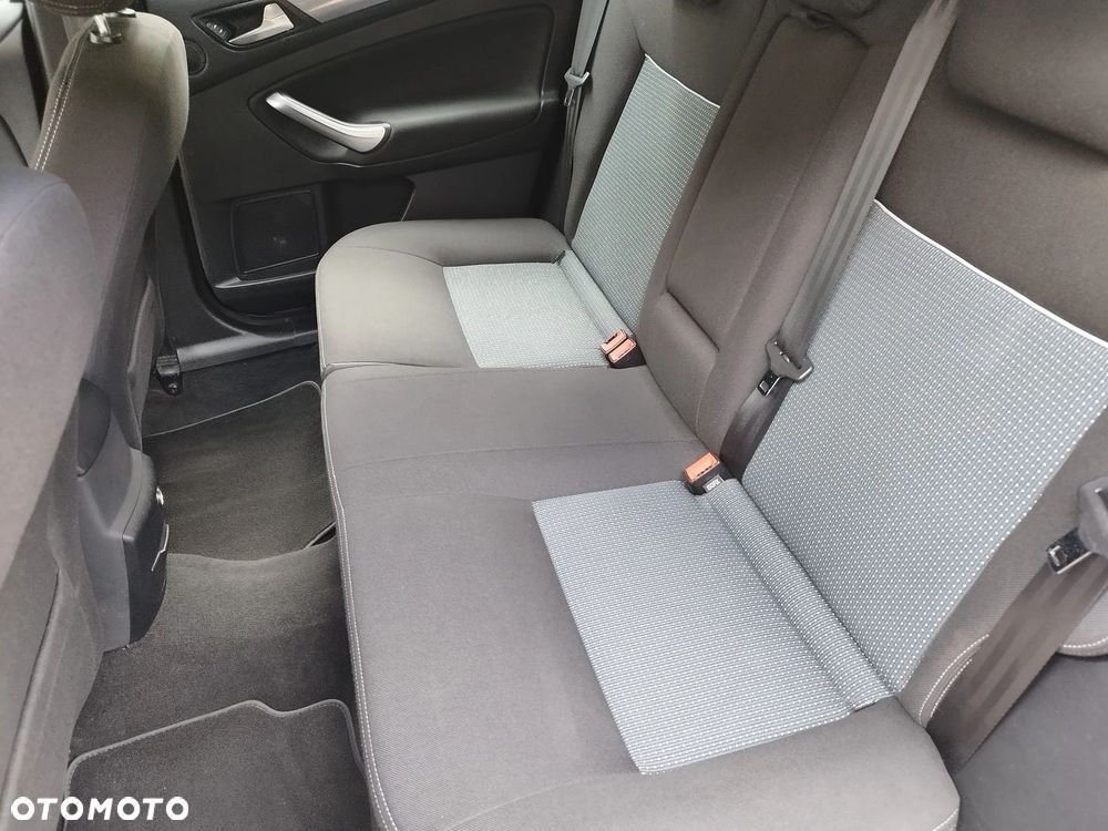Ford Mondeo 2.0 TDCi Titanium S - 14