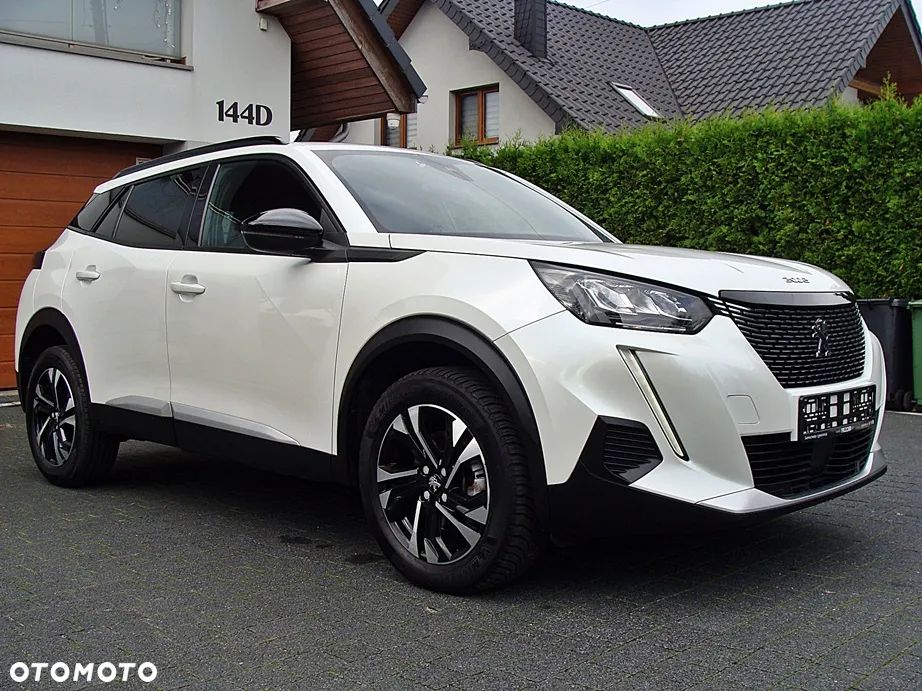 Peugeot 2008 1.5 BlueHDi Allure S&S EAT8 - 31