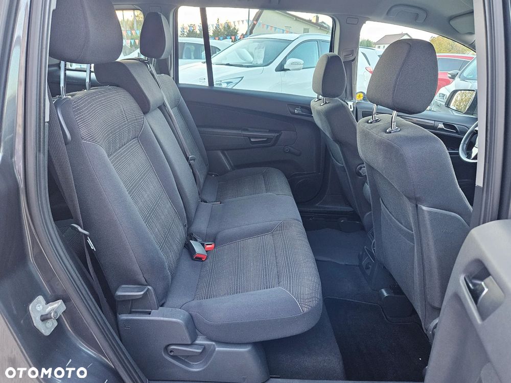 Opel Zafira - 21