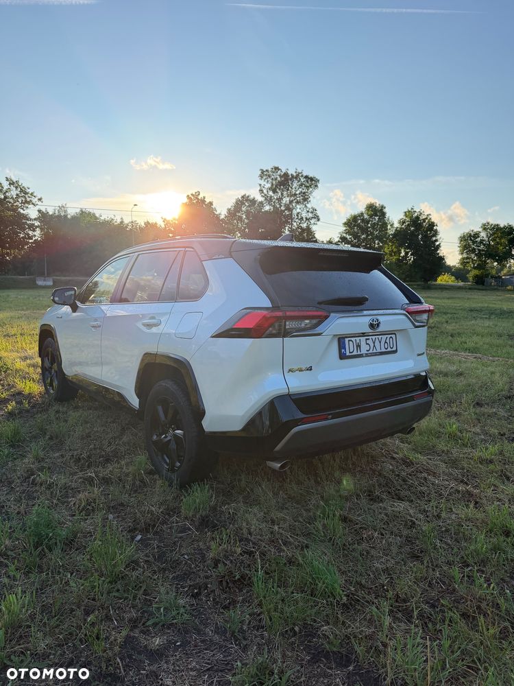 Toyota RAV4 Hybrid Selection 4x2 - 4