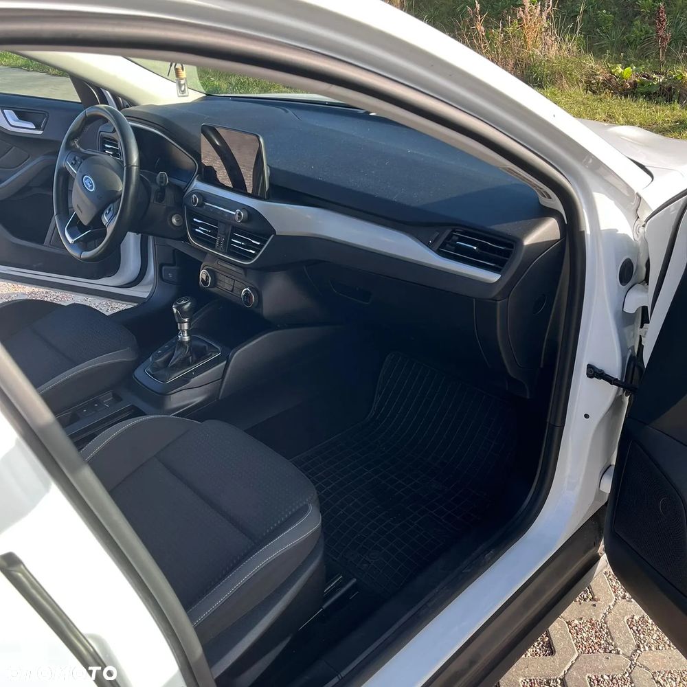 Ford Focus 1.5 TDCi DPF Start-Stopp-System Titanium - 13