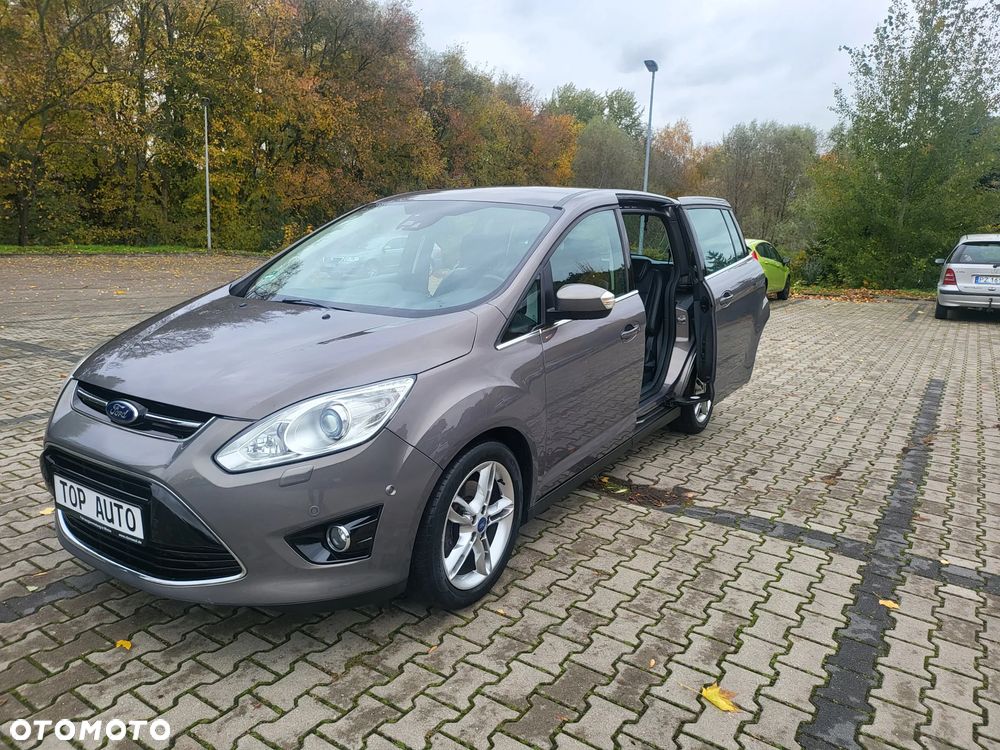 Ford Grand C-MAX 2.0 TDCi Titanium - 37