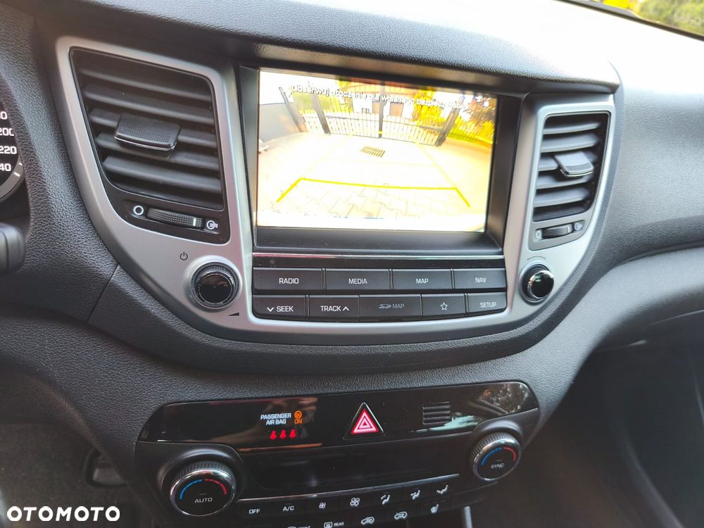 Hyundai Tucson 1.6 GDi 2WD Select - 15