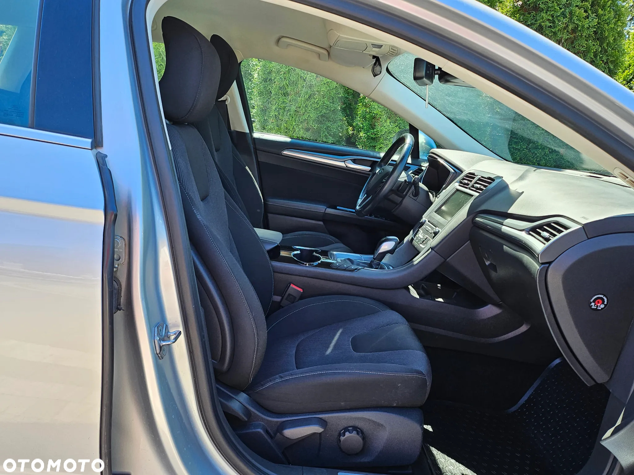 Ford Mondeo 2.0 EcoBlue Titanium - 21