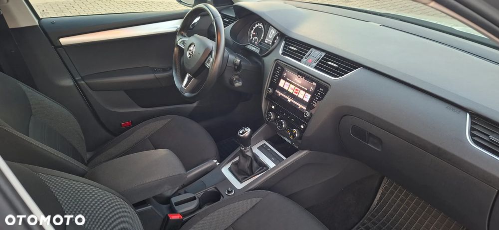 Skoda Octavia 1.6 TDI Ambition - 16
