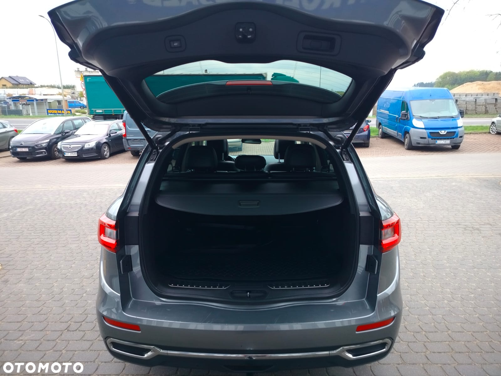 Renault Koleos 2.0 dCi Initiale Paris X-Tronic - 24