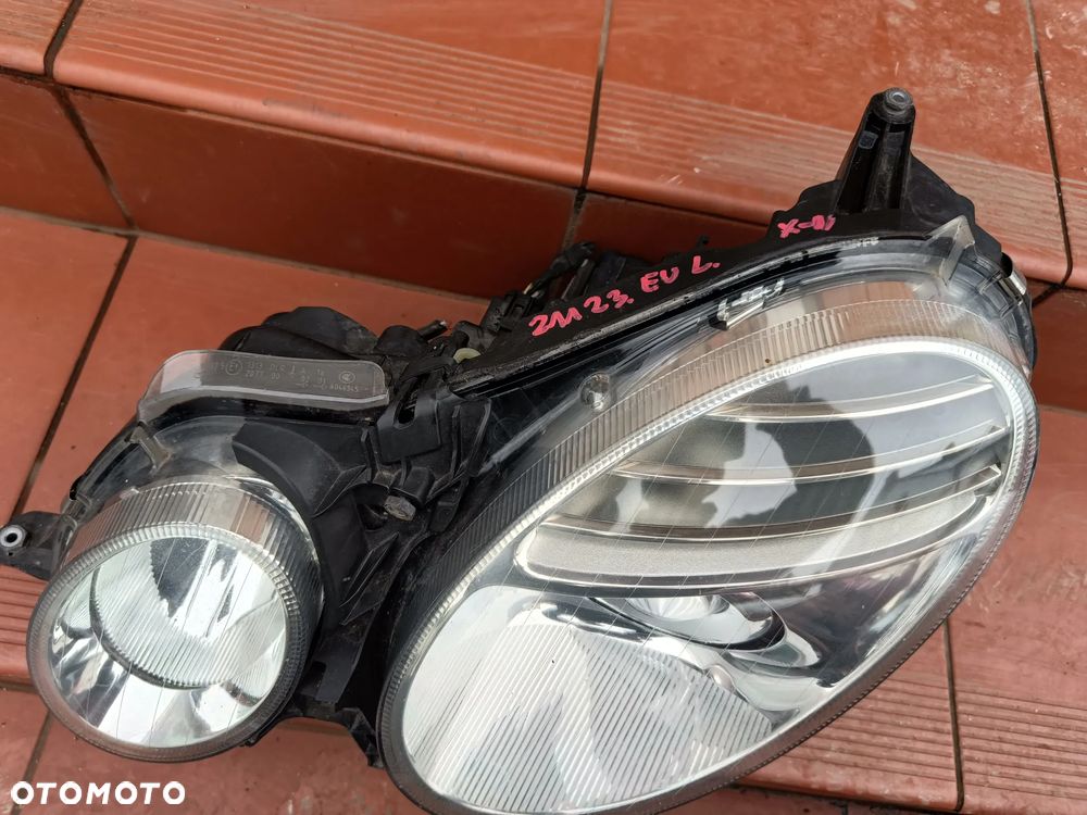 MERCEDES W211 LIFT LAMPA LEWA PRAWA PRZÓD PRZEDNIA BI XENON NIE SKRĘTNY EUROPA - 23