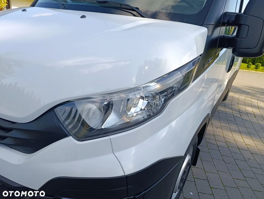 Iveco 35s14 - 17