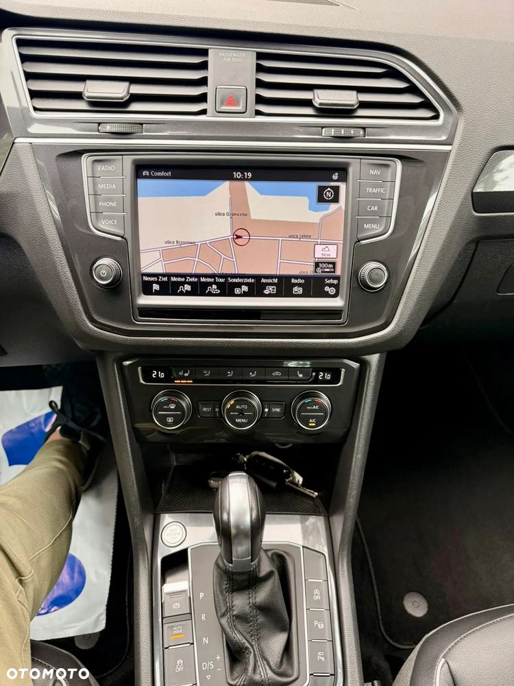 Volkswagen Tiguan - 13