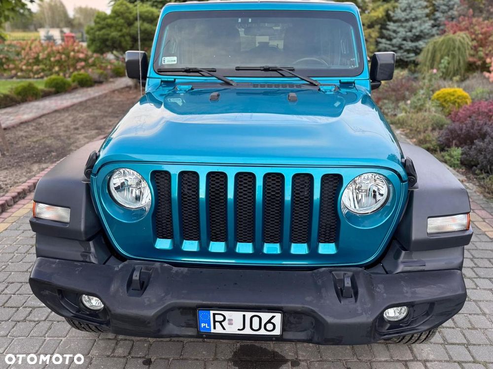 Jeep Wrangler - 6