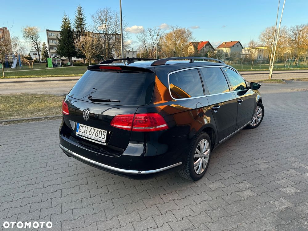 Volkswagen Passat 2.0 TDI Highline DSG - 12
