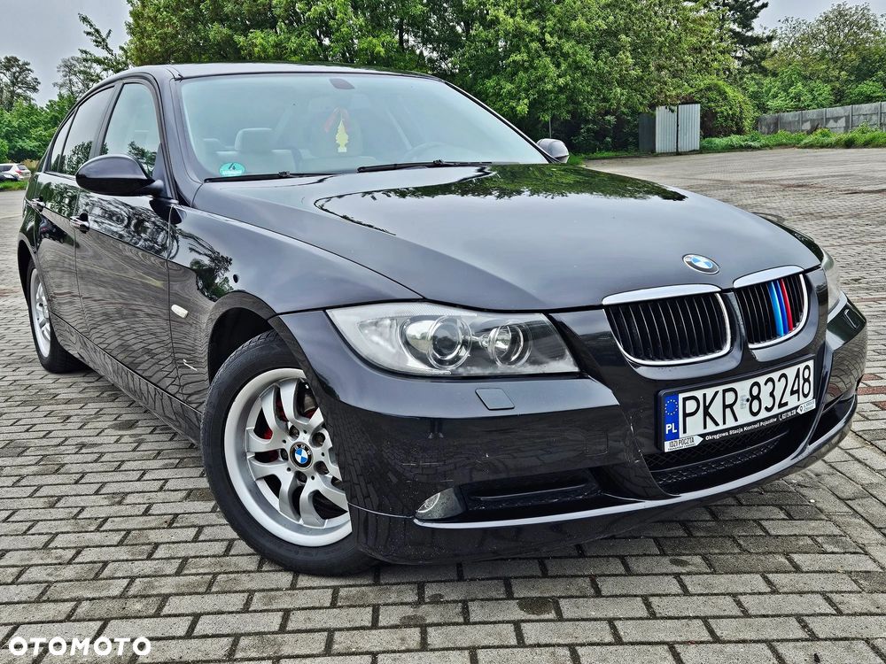 BMW Seria 3 320i - 23