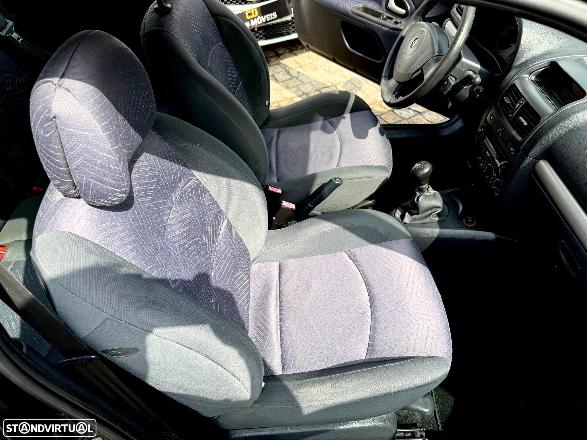 Renault Clio 1.2 16V Dynamique - 42