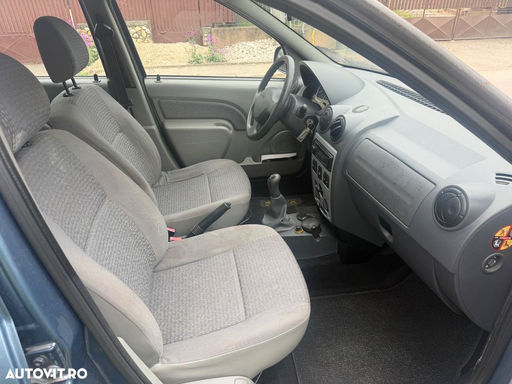 Dacia Logan 1.6 16V Laureate - 14