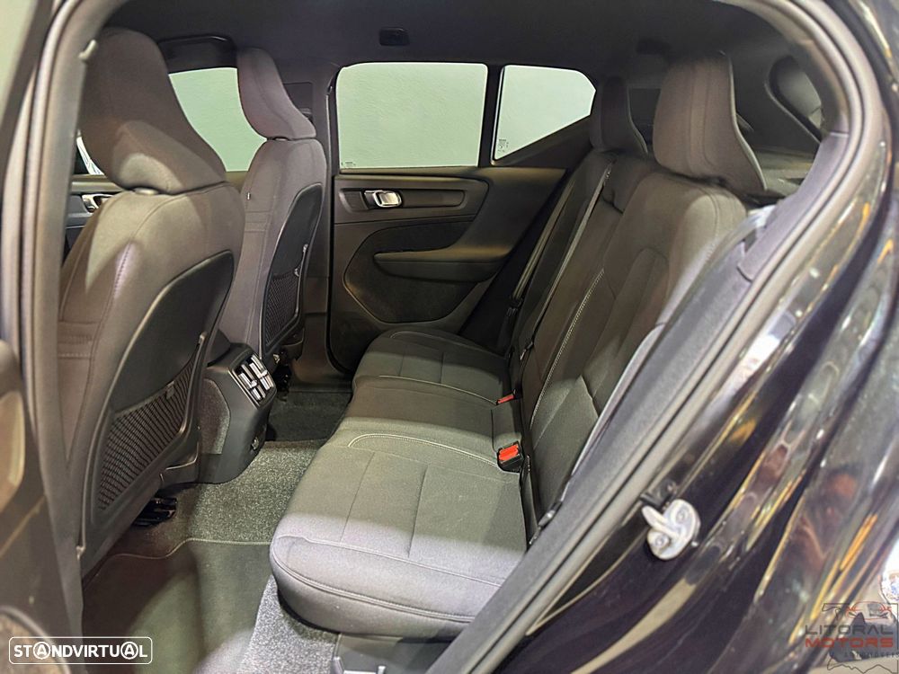 Volvo XC 40 Recharge Extended Range Plus - 17