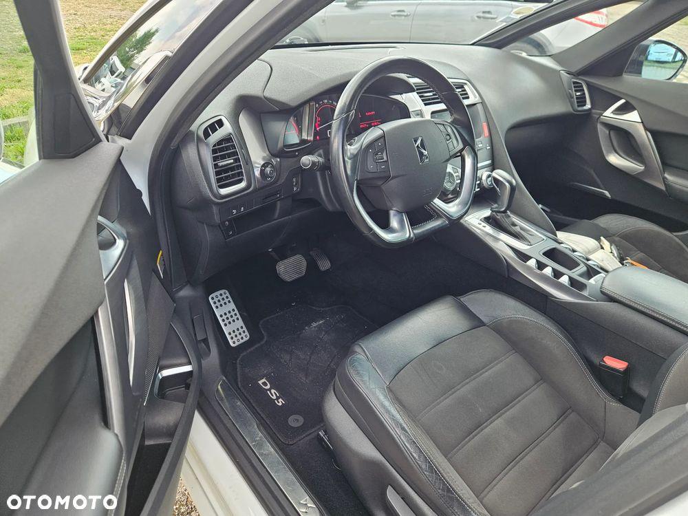 DS Automobiles DS 5 - 16