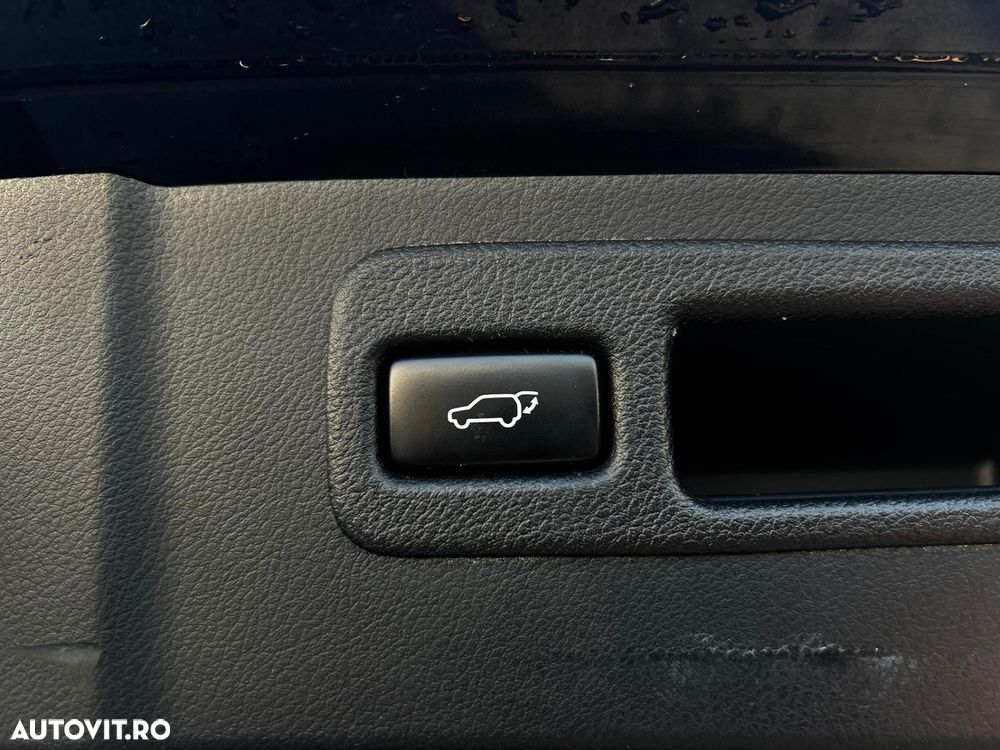 Lexus Seria NX - 30